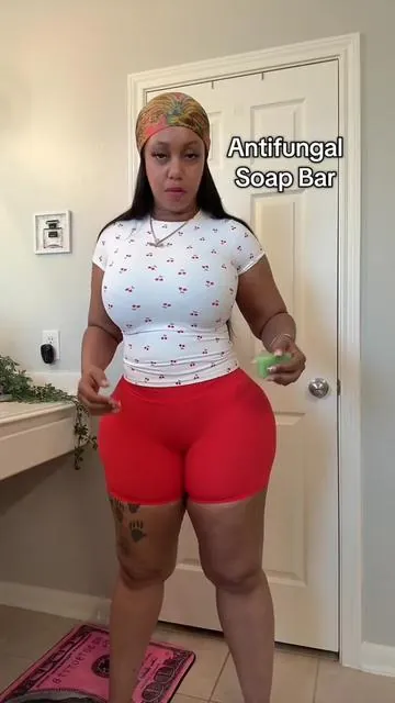 Anti fungal Tea Tree  Soap Bars ! #teatreeoil  #antifungal #antibacteril #exfoliate #clearskin #boils #cyst #soap #jockitch #hidradenitissuppuiva #bugrepellent #skincareroutine #skincaretips #tiktokshopcreatorpicks #tiktokshopfinds 