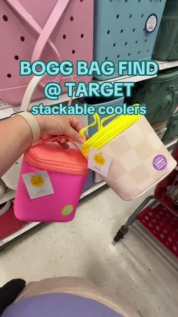 For only $5!? 🎯  Whether you need a small cooler for a bottle feeding on the go or if you need a small beach cooler for yourself for a couple drinks and snacks, this is a great find! The fact that they stuck on top of each other, means that I can easily designate one for my daughter’s bottles and I can have one for drinks for me and my husband. @target  #targetrun #targetfinds #summeressentials #boggbagaccessories #boggbagcooler  #infantsummeressentials #summeressentials 