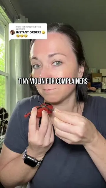 Replying to @Boundaries Boss When words aren’t enough, the Tiny Violin by Hachette Book Group brings the perfect soundtrack to your next sob story. Press to play a dramatic tune that will have everyone laughing instead of crying. #ttslevelup #creatorboostcamp #treasurefinds #toptiermay #ttsdelight #tastemakerslaunch #ttstakeover #tiktokshopcreatorpicks #ttsdelightnow #tiktokshopjumpstartsale #ttscreatorbash #goalcrusherprizes #seasonalgems #ttsdelightnow #tiktokshopspringglowup #tiktokshoprestock #springintohealth #tiktokshopmothersday #tiktokshopmemorialday #shopwomenowned #ttfest #ttshome #springtok #homerefresh #tiktokshoptimetobloomfinds #refreshyourspace #wardroberefresh #tiktokshopsummerturnup #outdoorfun #ttscreatorcamp #booksrecs #ifyouknowyouknow #qvctiktoksuperbrandday #funnygifts #pranktoy #coworkergiftideas #gagtoy #tinyviolin #hachettebookgroup #officehumor #giftforcoworker #stressrelieftoy #deskdecor 