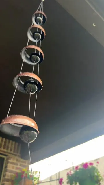 Very subtle Windchimes. Each layer is a different tone with low tones at the bottom - High tones at the top. #windchime #windchimes 