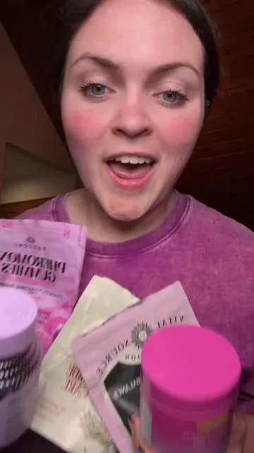 Found the best feminine gummies #femininegummies #vitalsourcenutrition #lemmeplay #lemme #femininebalancegummies #insidecare #leefarwomensprobiotic #womensprobiotic #leefar #femininehealth #femininehygiene #tiktokmademebuyit #tiktokshopcreatorpicks 