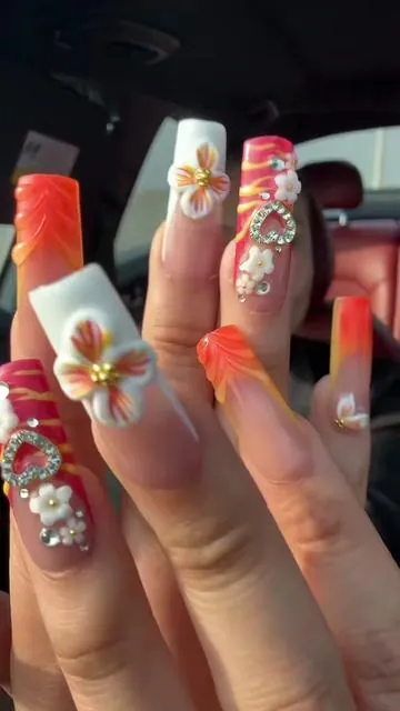 How many times did I say sturdy??? 🤣😍 anyways, free shipping is CRAAAAZY! Take advantage girlies! 🧡💗🧡💗 #Nailvesta @NailVesta #nailoftiktok #nailsvideotutorial #nailscheck 