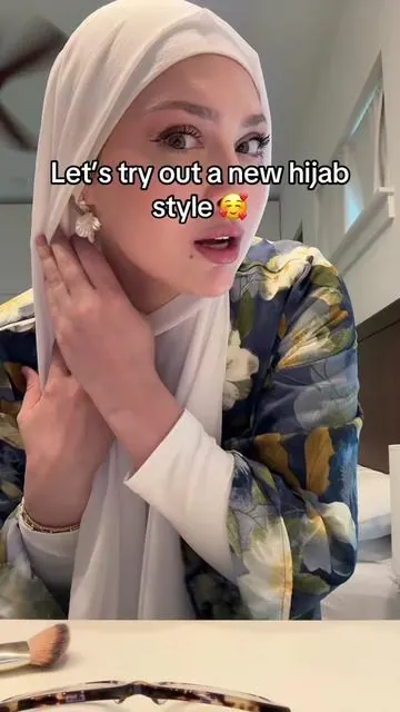 What do you think ? ❤️ #ootd #hijab #hijabi #abaya #summerfit #summerhat #tiktokshopcreatorpicks 