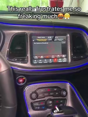 This is such a life saver‼️ #fyp #tiktokshop #cars #carplay #applecarplay 