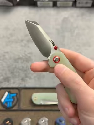 Tiny knife, BIG action! Jade scales, reverse tanto, and smooth AF. This is the CJRB Maileah… Perfect for 5th pocket EDC. #edc #edcknife #pocketknife #tiktokshopfinds #edcgear #cjrb 
