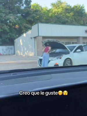 Lo bueno que le pude ayudar 🤭 #carros 