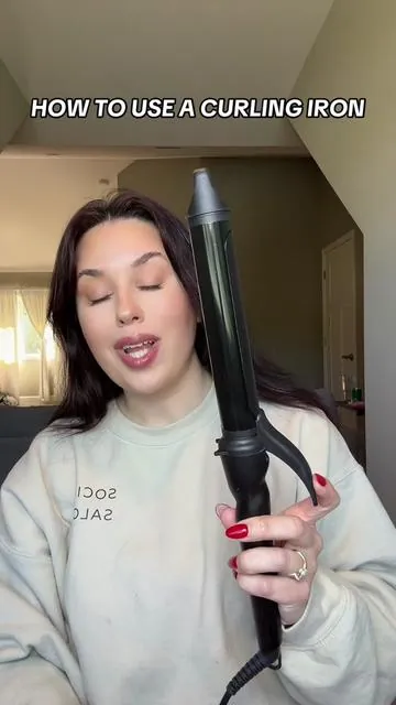 I’ve been using a curling iron since I was 10 years old. If there’s one thing I’m really good at, it’s this!  #hairtutorial #hairtok #curlingiron #curlinghair #howtocurlyourhair #bouncyhair #beachwaves @Bio Ionic 