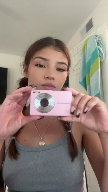 the quality is amazing #foryoupage #fyp #fup #fypシ #fypage #viral #fupシ #fypageシ #tiktokshop #tiktokshopfinds #haul #haultok #camera #digitalcamera #vintagecamera 