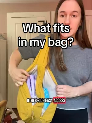 Replying to @Chloe Link let’s see what all the water bottle bag can fit! #bagsoftiktok #pursetok #shoulderbag #workbag #mombag #diaperbag #whatsinmybag #whatsinmypurse 