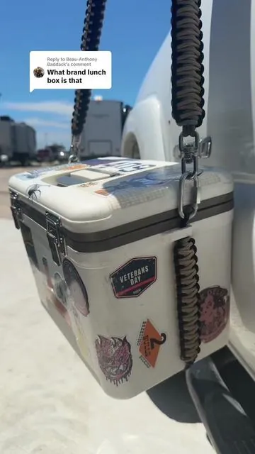 Replying to @Beau-Anthony Baddack #bluecollar #bluecollarlife #engelcoolers #engellunchbox #2kidsandamulletlater #lunchbox #bluecollaressentials 