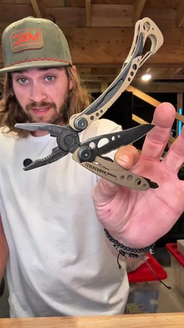 Leatherman Skeletool 7-in-1 