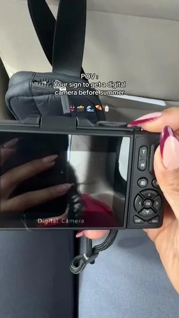 <3 capturing all the memories 