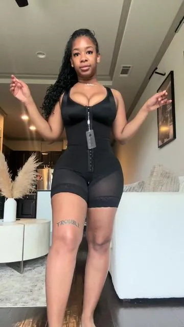 10/10 Size :Small #fyp #yiannafajascolombianas #yiannashapewear #yianna 