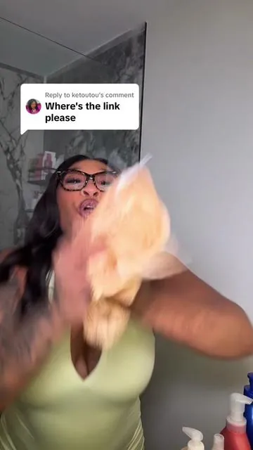 Replying to @ketoutou @Bellanomi love youuuu real bad 💞🙂‍↕️ #fyp #viral #showerroutine #blackgirlshowerroutine #selfcaretiktok #showertok 