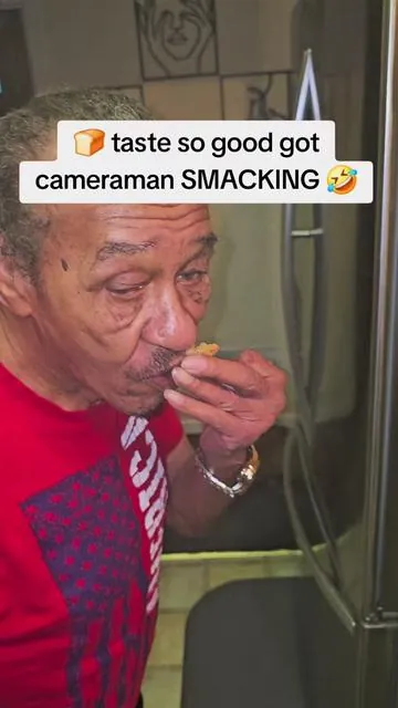 the SMACKING should tell you er'thang you need to know lol 😆 🤣 #breadmachine #breadmaking #homemadebread #kitchenhacks #tiktokshopcreatorpicks #viralfinds 