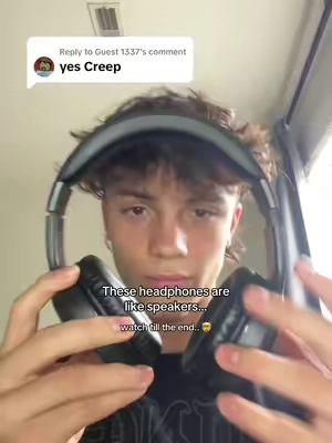 Replying to @Guest 1337 And there super cheap to! #headphones #music #tiktokshop #loud #noisecellation #creep #freeshipping #cheap #fyp #sale #viral 