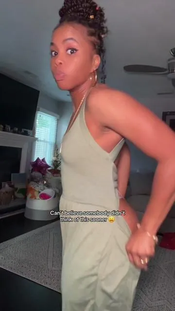 I need all the colors right neowwwww! The cutest most perfect most convenient most comfortable mom fit I’ve ever owned. Thank you Halara🥰👏🏽👏🏽👏🏽#halara #tiktokmademebuyit #fashion #momhack #fashion #momlife 