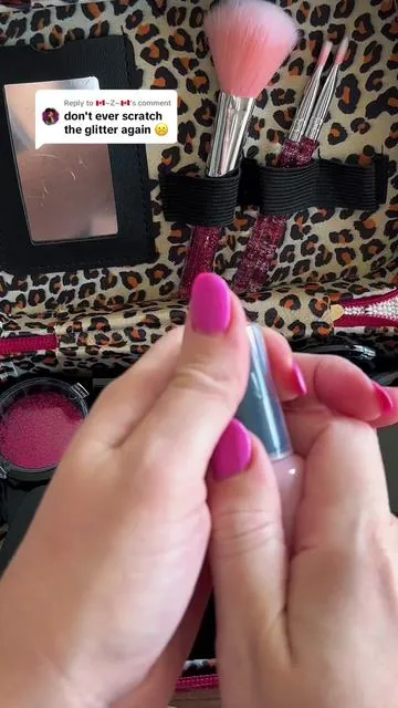 Replying to @🇨🇦~Z~🇨🇦 is this better?? Get ready for a playful no scratch, no talk ASMR with kids’ pretend makeup! Watch the fun unfold with soft taps, swipes, and pretend glam time—no talking, just sounds.  #ASMR #TikTokASMR #NoTalkASMR #PretendPlay #MakeupASMR #KidPlayASMR #RelaxingSounds #TikTokShop #MomLifeVibes #MakeupPlaytime