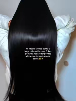 Amo esta mascarilla 🖤😮‍💨#cabellosaludable #cabello #cabellolargo #peloenpausa #cabellosano #cabellosanoybrillante #cabellosinfrizz #tiktokshop 