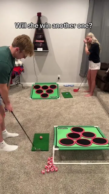 Pong Golf vs. Girlfriend…. Will she win another one? #golf #golfgift #golftiktok #fyp 