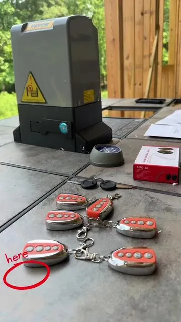 This gate opener has many different applications #gateopener #wireless #rollupdoor @Anginen666 