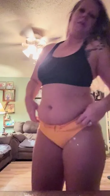 This one piece shape wear bathing suit 🩱 is god sent ! It’s very comfortable and you will look so sexy in it … I will be getting every single color they have ! If you’re not sweating while putting this on then you’re not doing it right 😂 you will not be disappointed! Best bathing suit I have ever gotten or purchased ! Link will be under my video ! Click and order yours NOW 🥰😍⤵️🤏🏾🔥🌞🕶️🌊⛱️🩱🐚 #shapewearreview #shapewearbathingsuit #bathingsuit #iminlove #getyoursnow #ordernow #linkisundermyvideo #clickthelinkbelow🔥🔥 #youwilllooksosexy #mentionyou #mentioneveryone😘 #friends #tiktok #tictok #reels #reel #fireswimwear #itwilldefshapeyou 