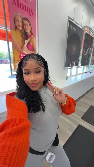 Come to work with me slow days ✨🤍💕#blackgirl #musthaves #ulta #ultaemployee #ultabeauty #creatorsearchinsights  #creatorsearchinsights 