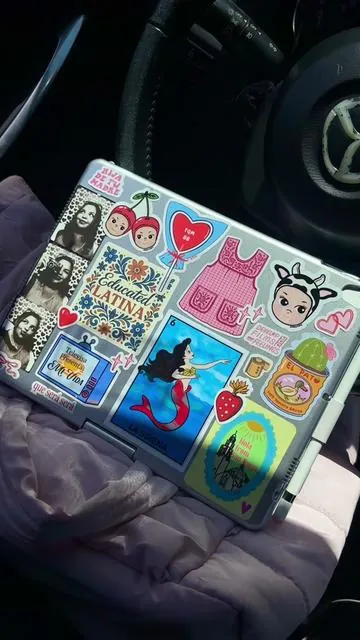 Thank you @Typecase for sending this my way 💎✨ It has made studying for finals so much cuter & easier 👩🏽‍💻🎓 Use code: TYPEPINK for 5% off !! #ipad #ipadcase #typecase #ipadkid #studentessentials 