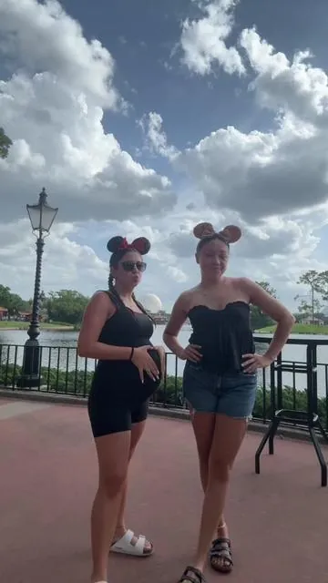 🖤🖤🖤 @allison 