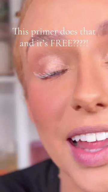 Every eyelash needs this transforming primer!!! Insane!  #mascaraprimer #mascarareview #makeupmusthaves #tarte #tiktokshopcreatorpicks @tarte cosmetics 