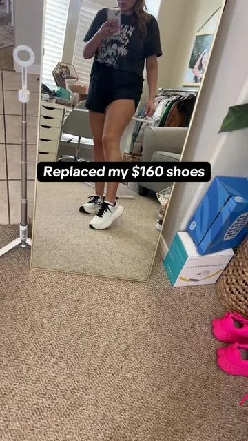 When the nurses say they’re good, believe them 😮‍💨🙌👟 #nursetok #comfyshoes #hotgirlwalk #walkingshoes #plantarfasciitis #walkingpad #tiktokshopcreatorpicks #summeractivities #momlife 