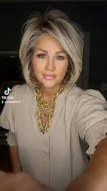 PERFECT BLOUSE! #wig #10k #over50 #fashionhasnoage #wearwhatyouwant #CapCut 