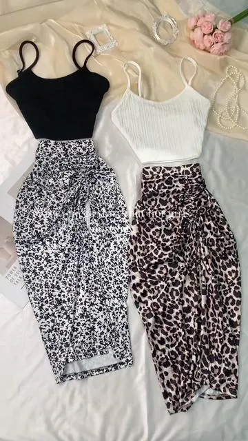 A two-piece skirt that hot girls must hav #dresses #blackdress #2in1 #minidress #2pieceset #2piece #floraldress #casualdress #girls #tiktokshop #tiktokshopmemorialday#tiktokshop #ootd#lmq 