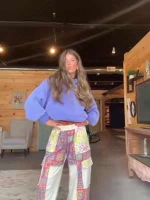 I love this hoodiee💜#fypage #fypシ #summeroutfitinspo #viral #springoutfitinspo #viral #fitcheck #foryourpage 