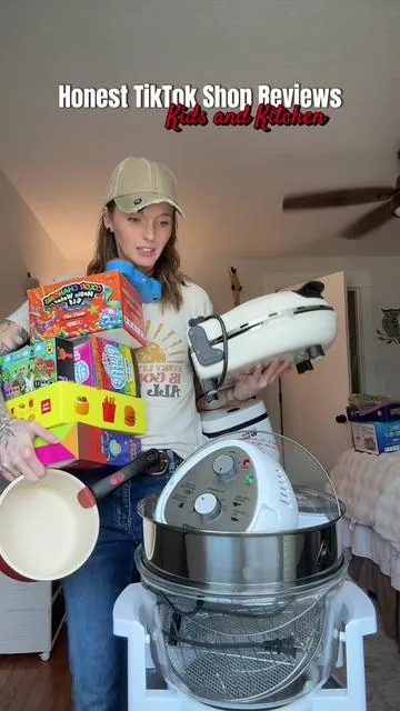 Lmk what else you want me to review!!! Kids and kitchen edition #tiktokshopfinds #TikTokShopCreatorPicks #summermashup  #TikTokShopSummerTurnUp #DealsForDays #SpotlightFinds #dealsforyoudays  