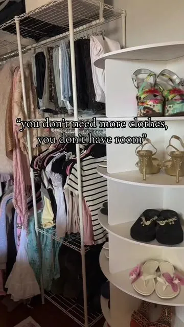 i do now and it hold 905 lbs #clothes #closet #clothingrack #homeimprovement #storage @RaybeeFurniture 