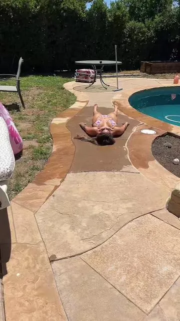 The best way to tan this summer is with the XL tanning pool! #summervibes #summer #tanning #tanningsalon #inflateable #fyp 