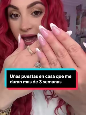 Diganme si no parecen echas en salon!! Demasiado preciosas y me duran mas de 3 semanas #presson#pressonnails#nails#nailsathome#frenchtipnails#uñasechaspormi#uñaspresson#dealsforyoudays 