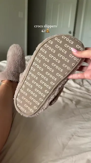 Crocs slippers are my favorite 😍✨ #slippers #cozyslippers #fuzzyslippers #womensslippers #crocs #crocsslippers #cozy #fashion #croc #crocs4life #crocsgang #crocscozzzyslipper #crocsslippers #crocsshoes #comfyshoes #fyp #comfortableshoes #cuteshoes #tiktokshopcreatorpicks #fyp #CreatorNewArrivals  #TTSlevelup #CreatorPicksSuncare #dealsforyoudays  #TikTokShopTrendingFreshFinds  #TikTokShopTopBrands  
