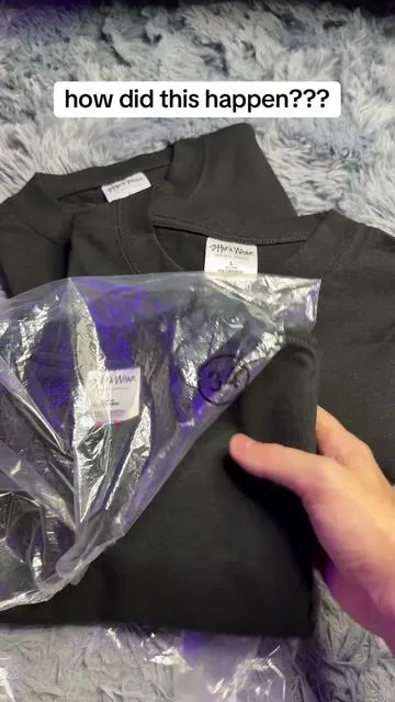 3 max heavyweight oversized shakawear tees #tiktokmademebuyit #tiktokshop #tiktokmarketplace #shirts #tshirts #oversizedshirt 