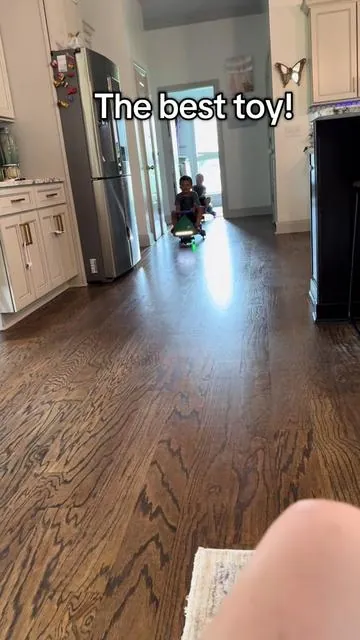 The wiggle car!  Anti roll over  Connects to Bluetooth Holds up to 150 pounds  #toy #toys #kidsoftiktok #toddlersoftiktok #toddlers 