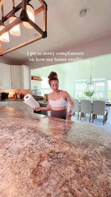 I’ve never been this obsessed with a cleaner before 😍 My entire house smells like a luxury beach resort and I’m actually excited to clean now 🤯 #mississippicandlecompany   #CleanTok #SatisfyingClean #SmellsSoGood #AllPurposeCleaner #CleaningHacks #MomTok #HomeFinds #AmazonFavorites #DeepCleanAesthetic #TikTokMadeMeBuyIt #TikTokShopFinds #FreshAndClean 
