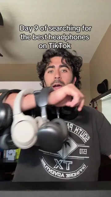 Calling it now... these headphones are gonna go crazy this summer. Why is this song so catchy tho🤔 #tiktokmarketplace #tiktokmademebuyit #TikTokShop #headphones #loud #noisecancelling 