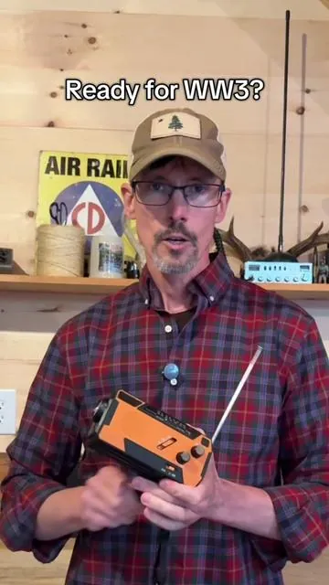 Get ready for WW3, hurricane season, or societal collapse with this emergency radio made for the grid going down.  #emergencypreparedness #survivalist #ww3 #war #survivaltips 