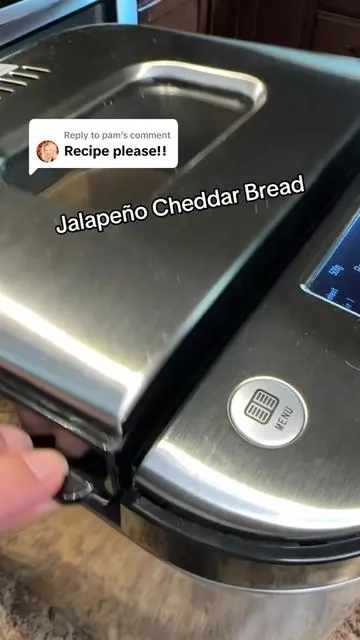 Replying to @pam  Jalapeño Cheddar Bread Maker Recipe #freshbread #breadmaker #breadmakerrecipes #jalapenocheddarbread #ad #dealsforyoudays #tiktokshopcreatorpicks #breadrecipe #homemadebread @Kitchen in the Box US 