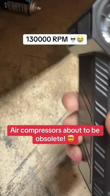 This little mini jet fan actually has some crazy thrust 😂😂 #mechanic #fan #aircompressor #detailing 