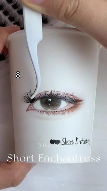 8-14mm short enchantress lashes. Easy to apply. 😍 #youlucklash #youluckbeauty #youlucklashes #videowave #diylashextensions #diylash #lashmapping #diylashes 