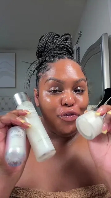 O B S E S S E D ✨ I swear I didn’t know @TIRTIR Inc.  😍🔥 had it like that ‼️ LOVE LOVE LOVE LOVE 💕 #tirtir #milkytoner #toner #ampoule #moisturizer #hydratedskin #dryskin #trio #bundle #glassskin #fypシ゚viral #beautyskincare #ttsbeautybesties #tiktokshopcreatorpicks ##glowingskin dealsforyoudays  