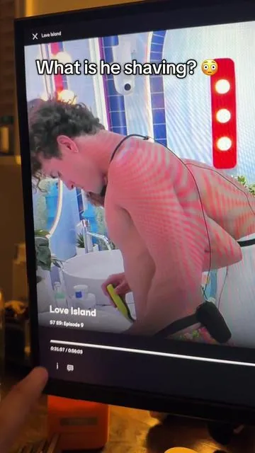 Why would they do that? 😭 #shave #shaving #loveisland #loveislandusa #nick #phillips #shaver #grooming #looksmaxing 