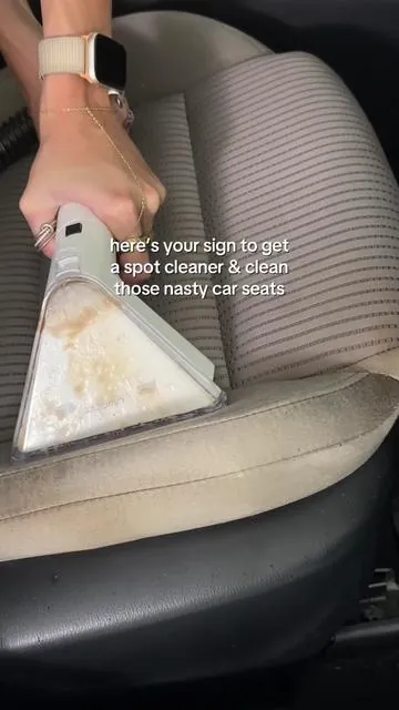 i’m really exposing myself here 🙈 MY SEATS WERE SO DIRTY 😭 #spotcleaner #portablespotcleaner #portablecarpetcleaner #carseatcleaning #carcleaning 